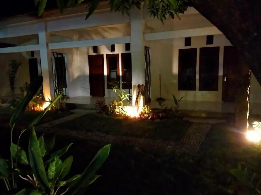 Mango Room Mandalika Kuta  Exteriér fotografie